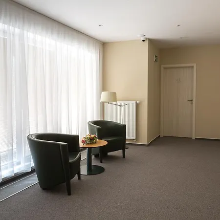 Guest house Longus 4*